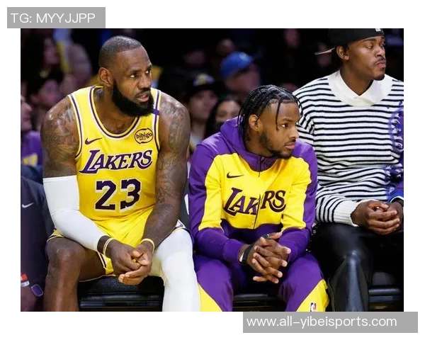 大莫里斯谈湖人对詹姆斯的态度认为缺乏应有的尊重令人困惑