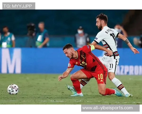 扎霍球迷向球场投掷毛绒玩具捐赠患病儿童荣获FIFA球迷奖