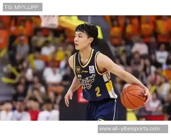 媒体人批评萨姆纳言论无知应向徐杰道歉以示诚意